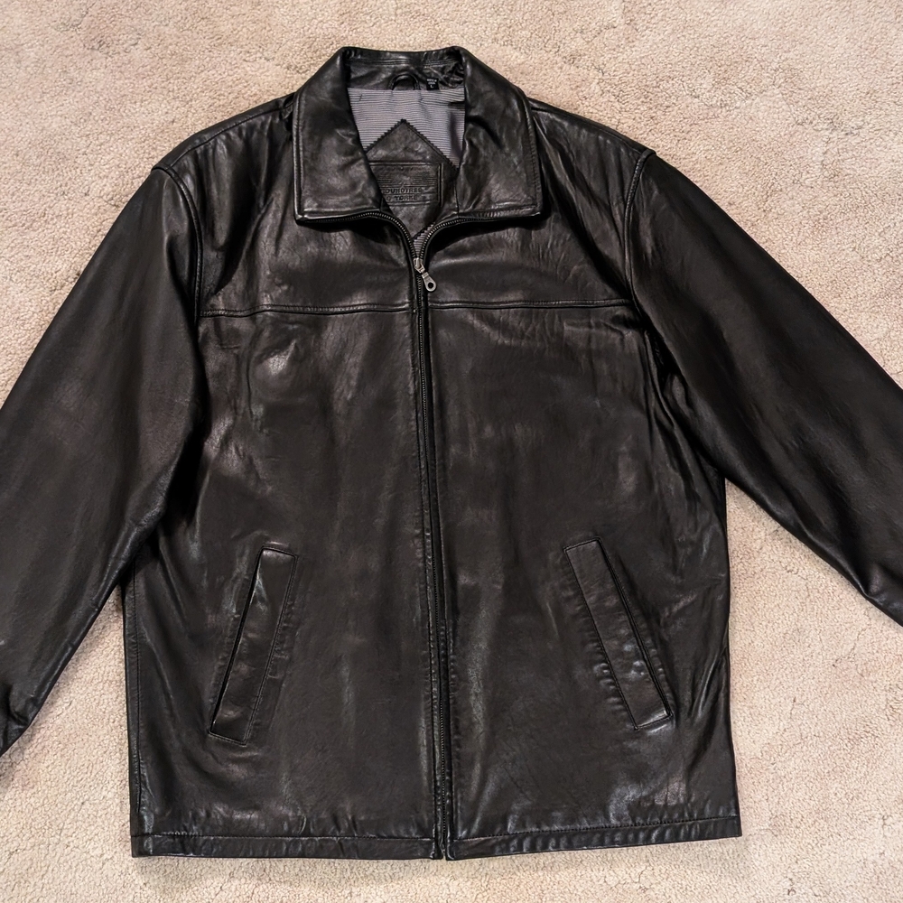 Roundtree & Yorke Black Leather Jacket